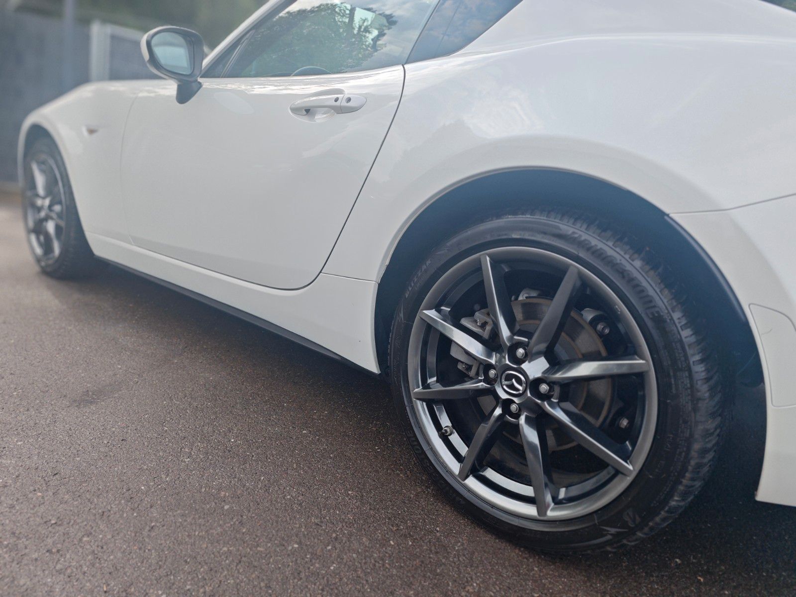 Fahrzeugabbildung Mazda MX-5 SPORT-LINE RF*AUT*MATRIX*LEDER*KAMERA*TOP