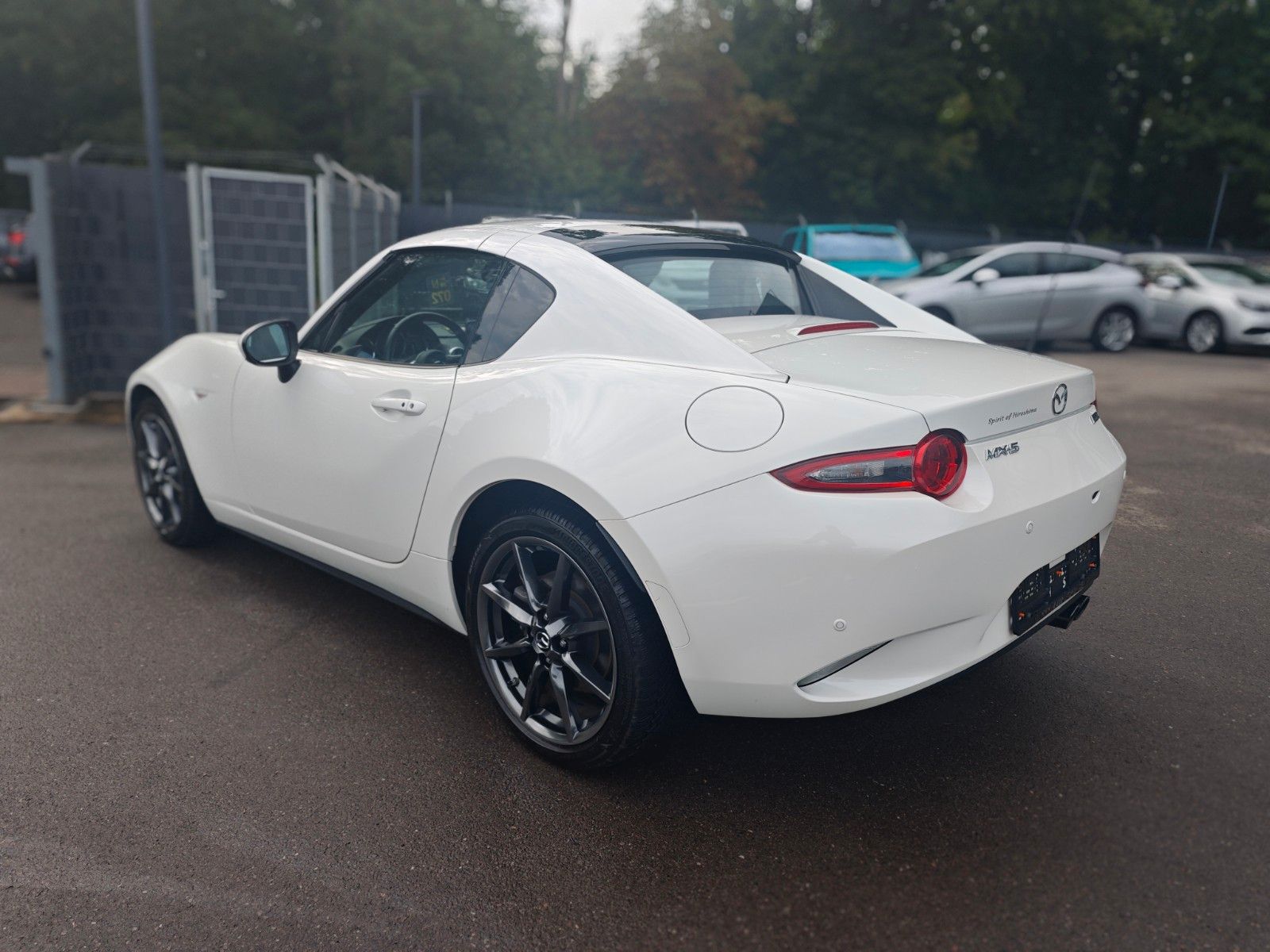 Fahrzeugabbildung Mazda MX-5 SPORT-LINE RF*AUT*MATRIX*LEDER*KAMERA*TOP