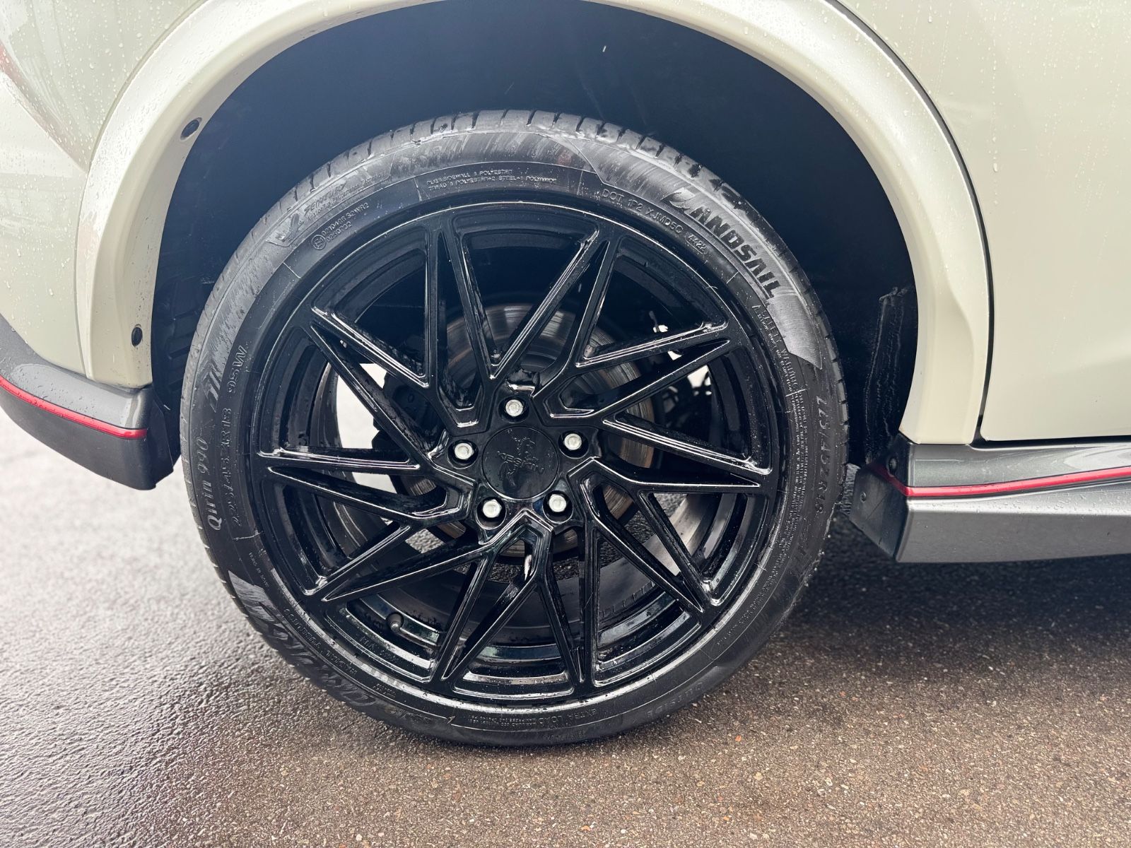 Fahrzeugabbildung Nissan JUKE NISMO RS*NAVI*SCHALTER*TOP