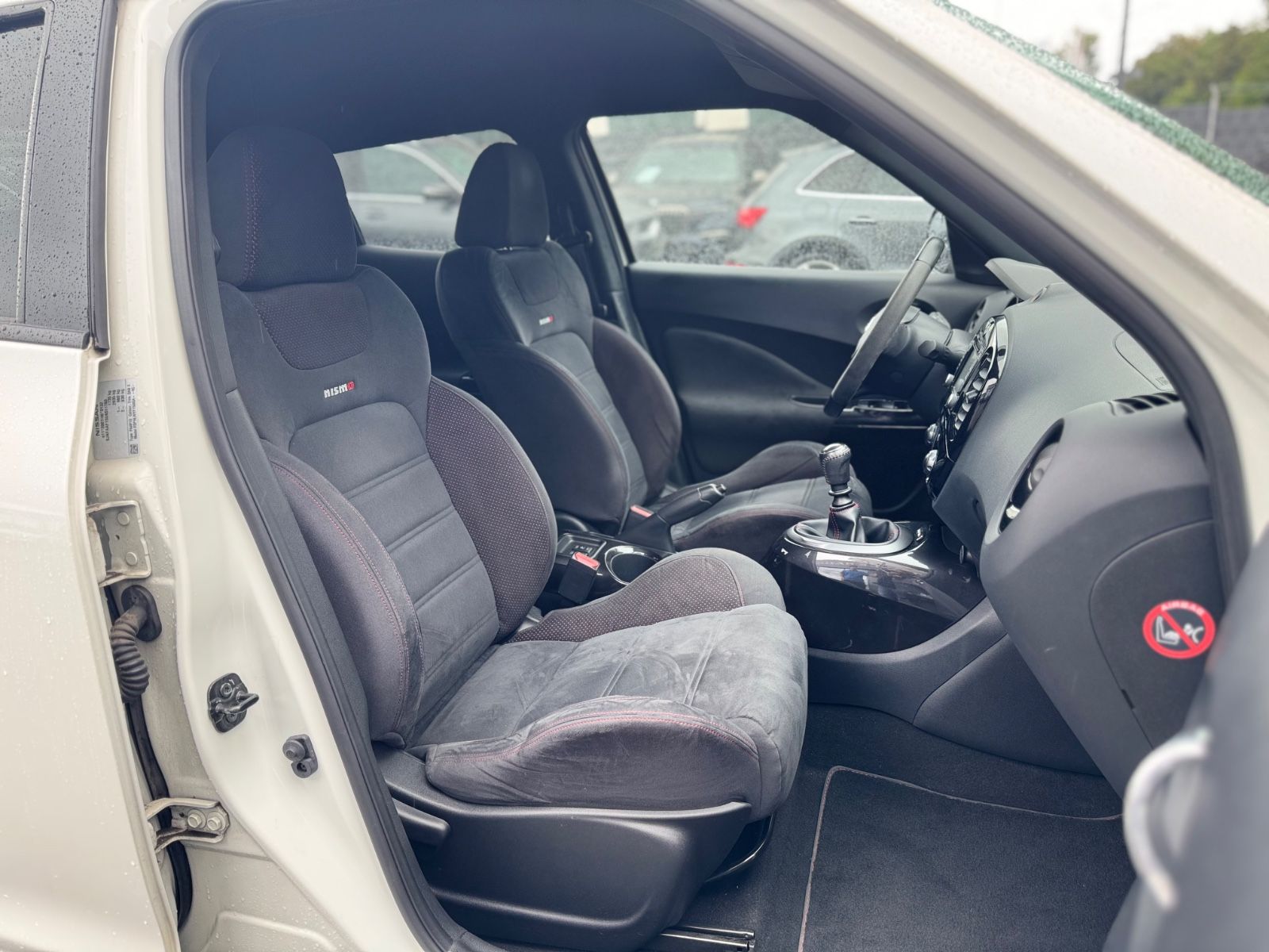Fahrzeugabbildung Nissan JUKE NISMO RS*NAVI*SCHALTER*TOP