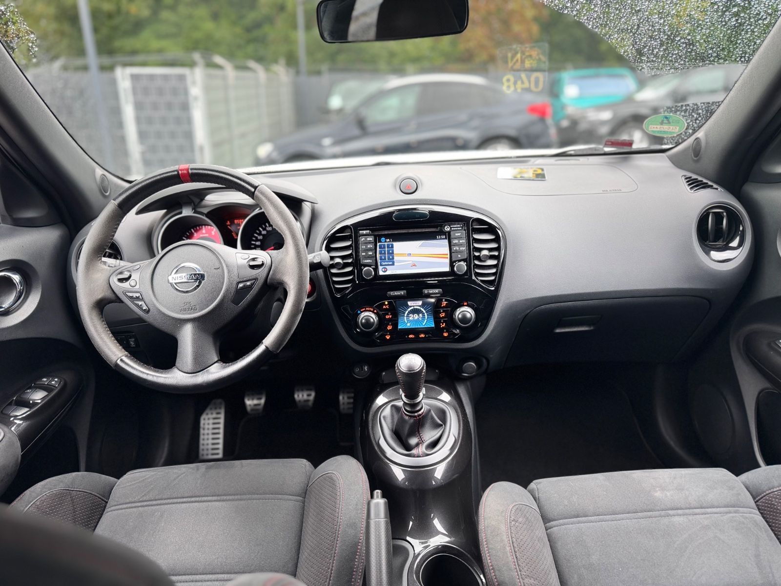 Fahrzeugabbildung Nissan JUKE NISMO RS*NAVI*SCHALTER*TOP