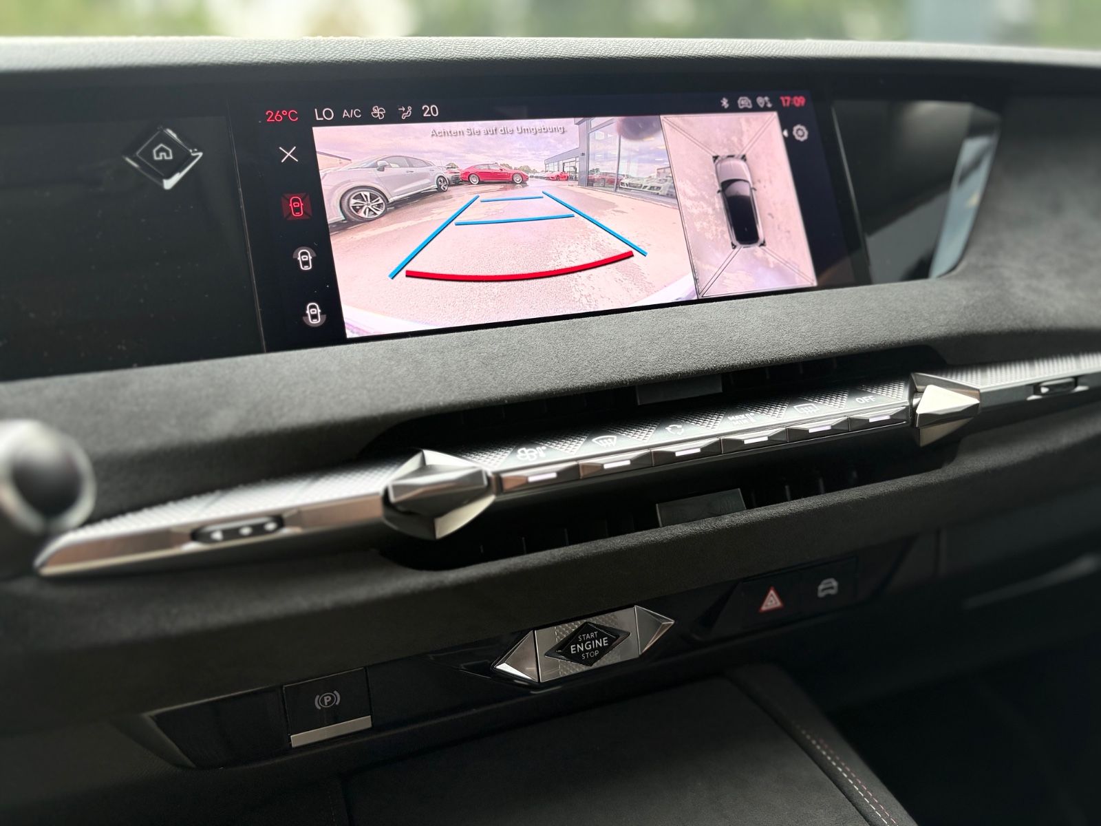 Fahrzeugabbildung DS Automobiles DS4  PERFORMANCE LINE +ALCANTARA*LED*PANORAMA*