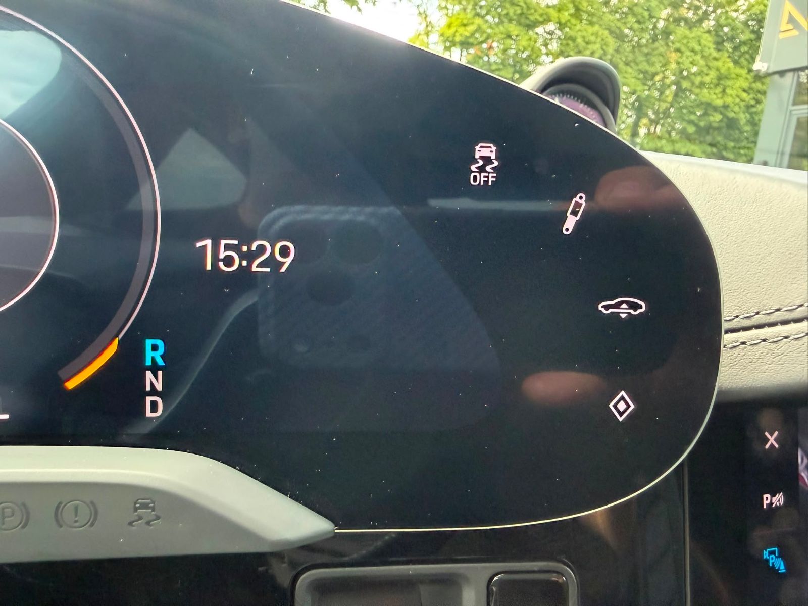 Fahrzeugabbildung Porsche TAYCAN 4S *SPORT-CHRONO*SPORT-DESIGN*PANO*LUFT*