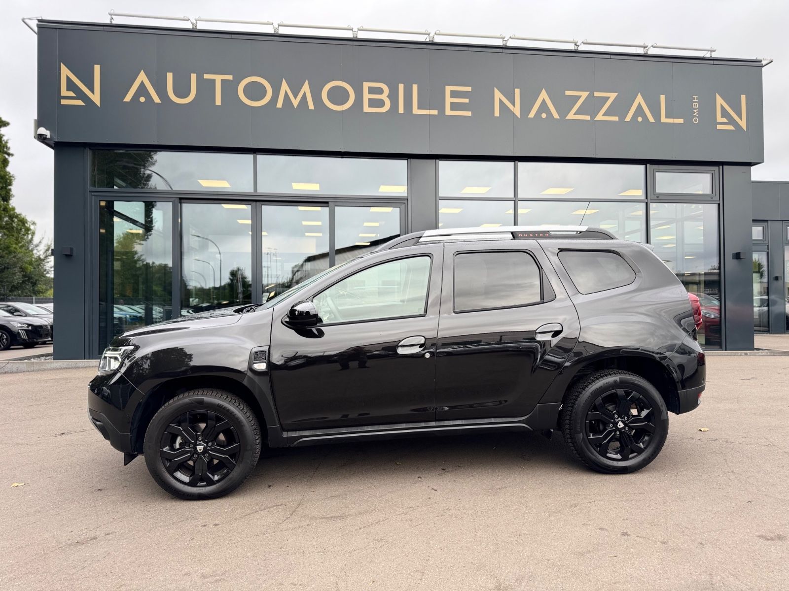 Fahrzeugabbildung Dacia DUSTER II EXTREME*VOLL-LED*TEILLEDER*LPG*