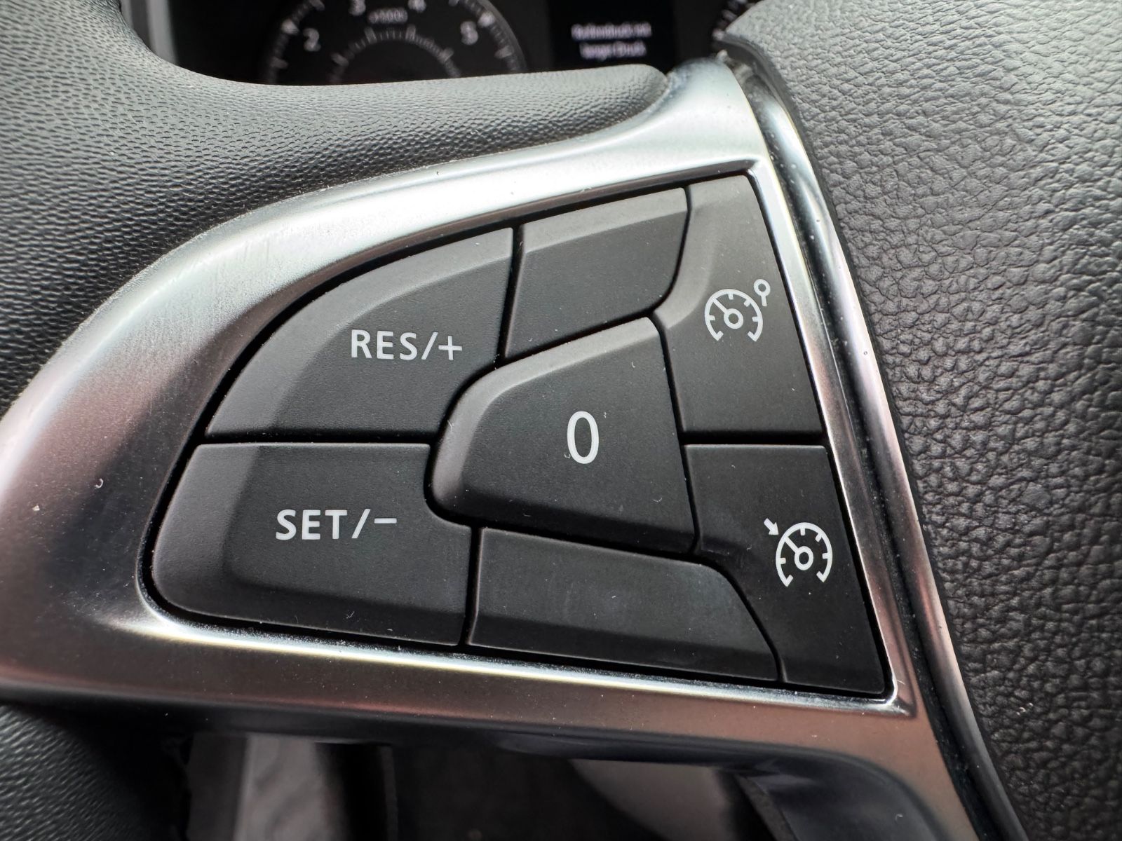 Fahrzeugabbildung Dacia DUSTER II EXTREME*VOLL-LED*TEILLEDER*LPG*