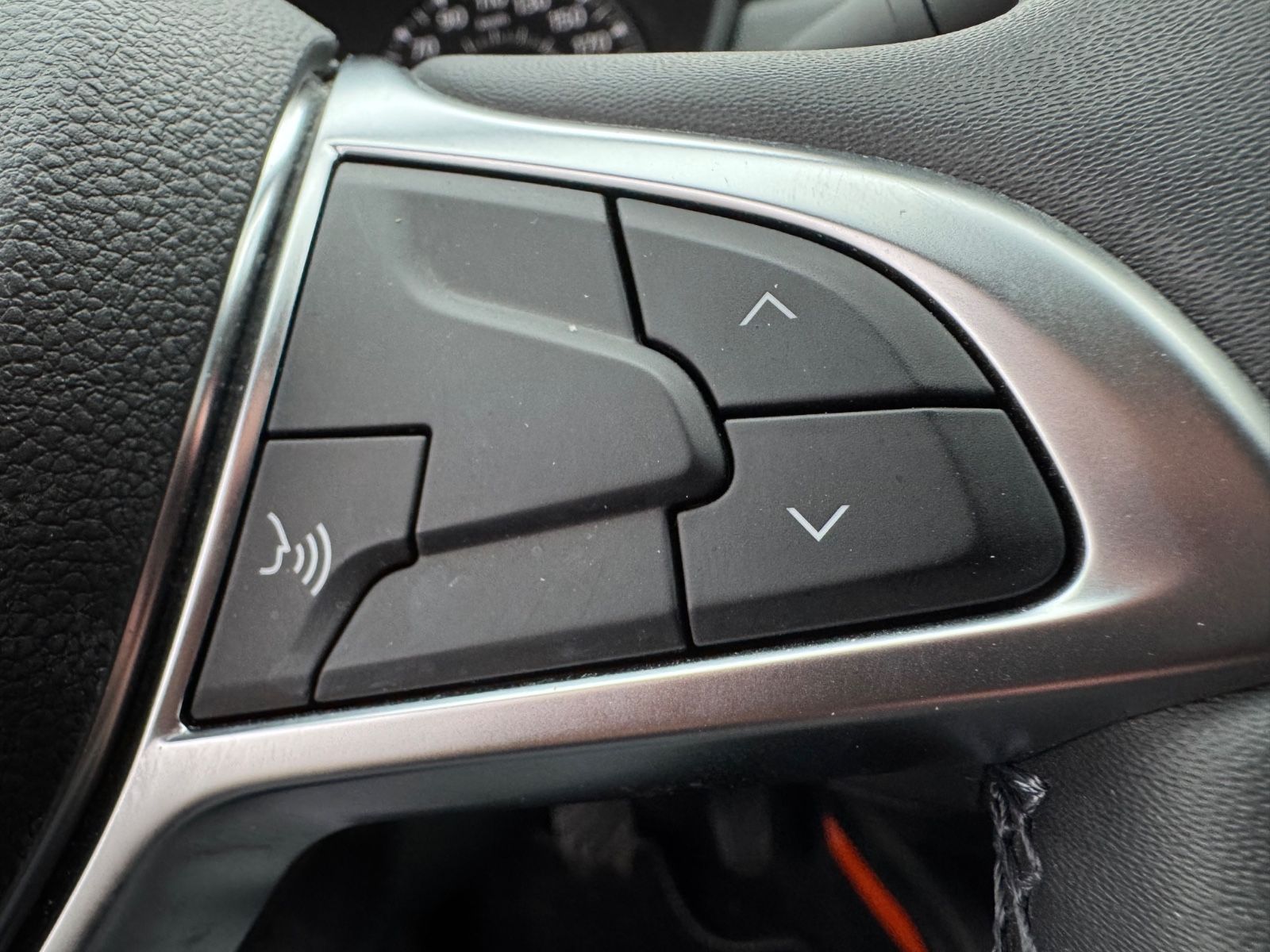 Fahrzeugabbildung Dacia DUSTER II EXTREME*VOLL-LED*TEILLEDER*LPG*