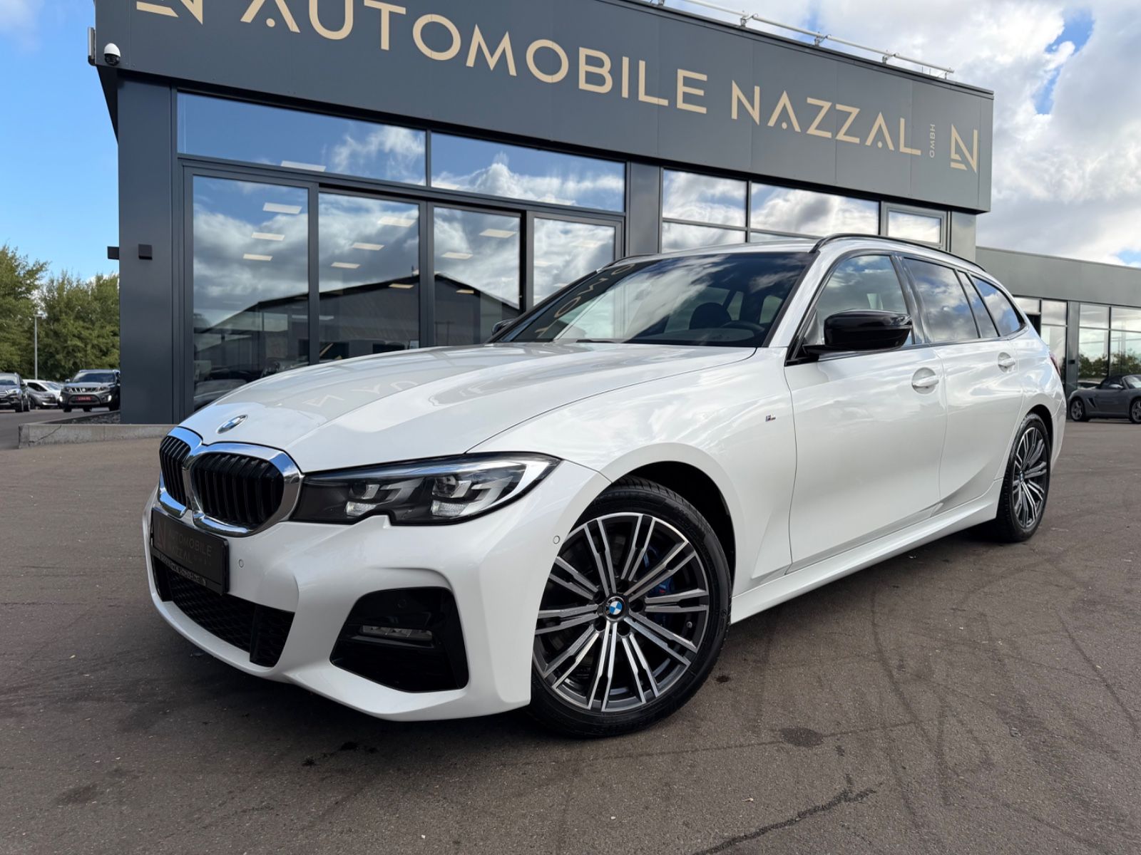 Fahrzeugabbildung BMW 330i xDRIVE TOURING M SPORT *360°*SHZ*LED*H/K*