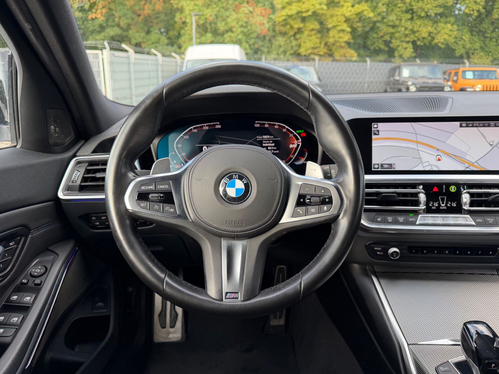 Fahrzeugabbildung BMW 330i xDRIVE TOURING M SPORT *360°*SHZ*LED*H/K*