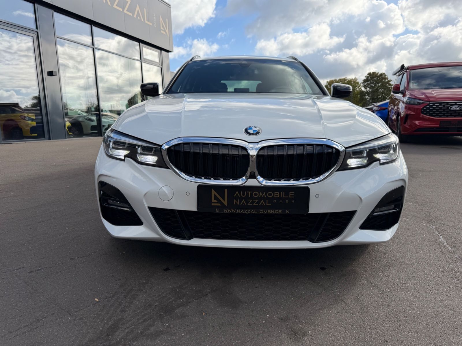 Fahrzeugabbildung BMW 330i xDRIVE TOURING M SPORT *360°*SHZ*LED*H/K*