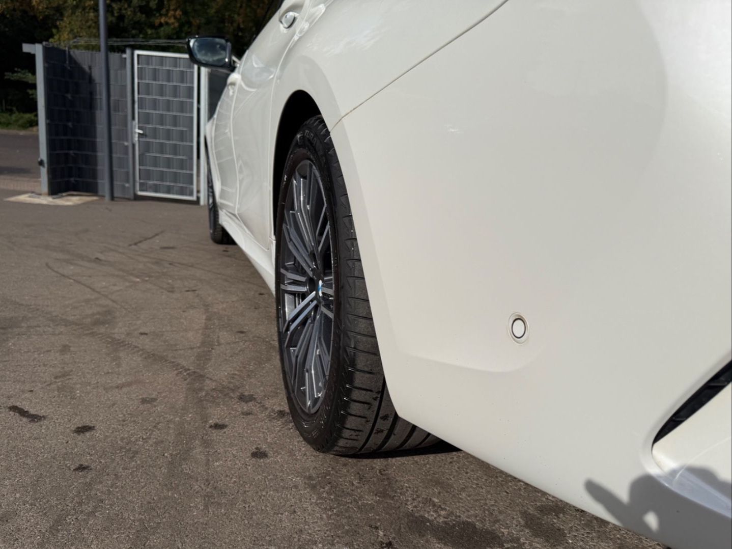 Fahrzeugabbildung BMW 330i xDRIVE TOURING M SPORT *360°*SHZ*LED*H/K*