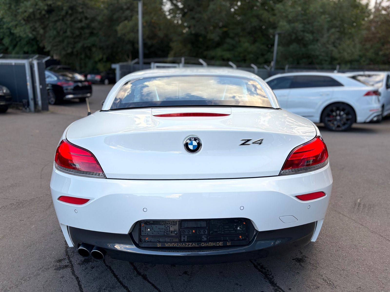 Fahrzeugabbildung BMW Z4 *M-SPORTPAKET*2.HAND*LEDER*NAVI*XENON*