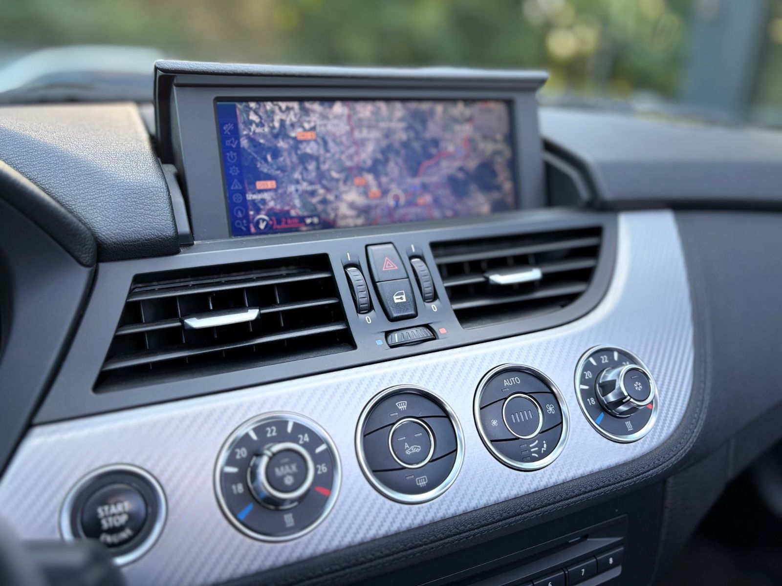 Fahrzeugabbildung BMW Z4 *M-SPORTPAKET*2.HAND*LEDER*NAVI*XENON*