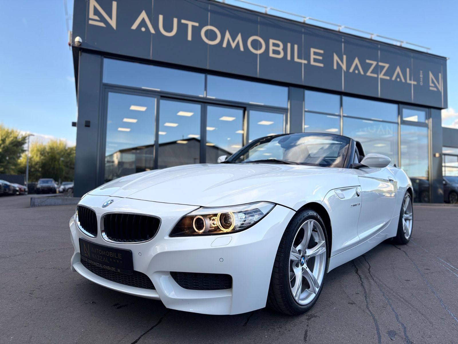 Fahrzeugabbildung BMW Z4 *M-SPORTPAKET*2.HAND*LEDER*NAVI*XENON*