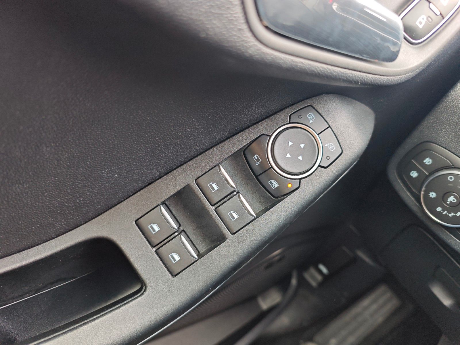 Fahrzeugabbildung Ford FIESTA ST *PERFORMANCE*LED*RECARO*MILTEK*