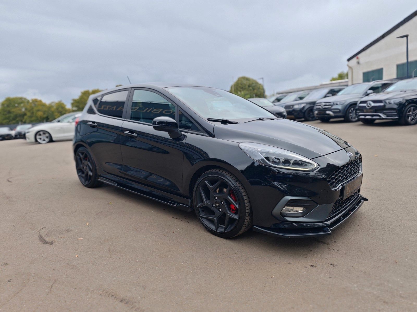 Fahrzeugabbildung Ford FIESTA ST *PERFORMANCE*LED*RECARO*MILTEK*