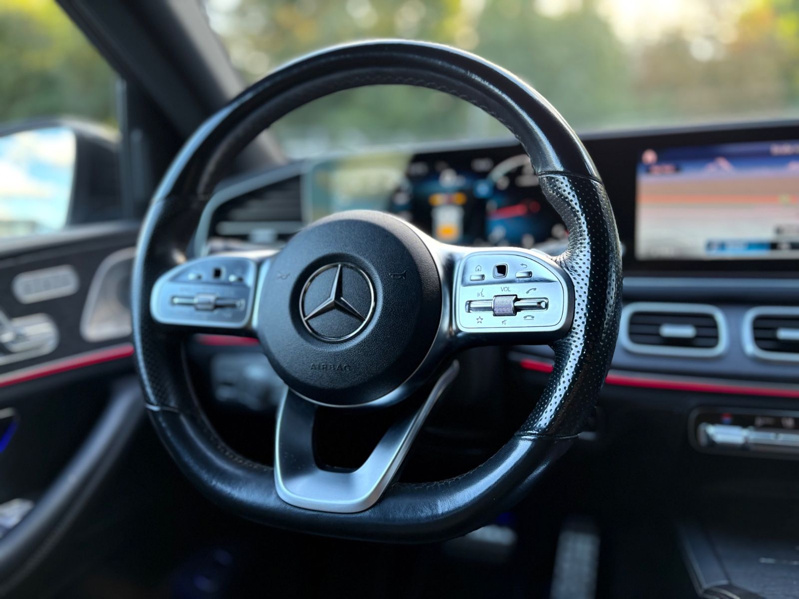 Fahrzeugabbildung Mercedes-Benz GLE350d 4M COUPE*AMG-LINE*PANORAMA*AIRMATIC*360°