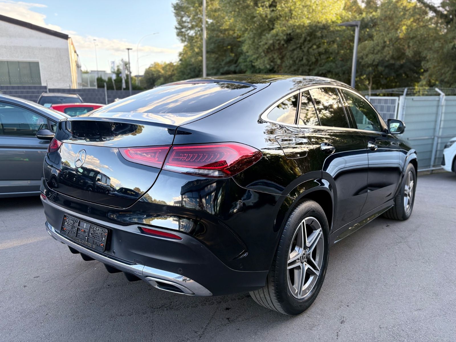 Fahrzeugabbildung Mercedes-Benz GLE350d 4M COUPE*AMG-LINE*PANORAMA*AIRMATIC*360°