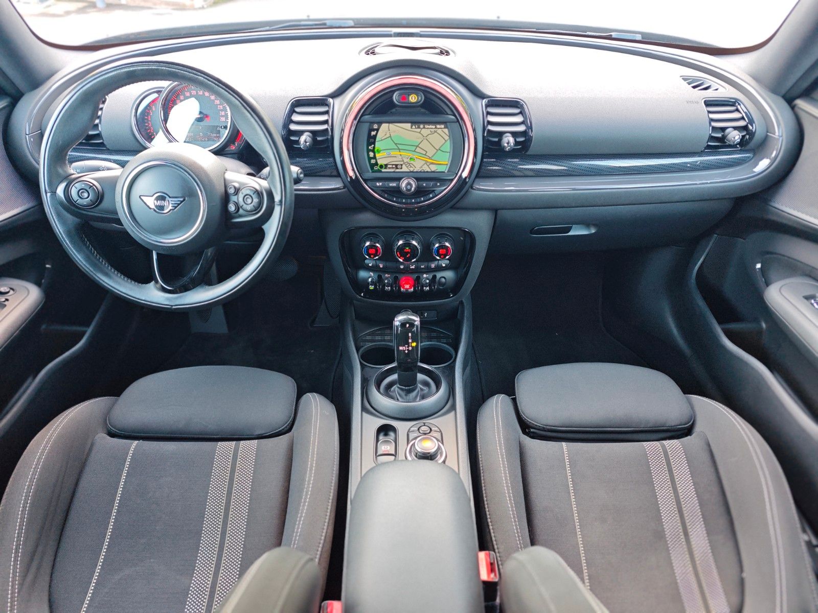 Fahrzeugabbildung MINI COOPER S CLUBMAN*AUT*VOLL-LED*PDC*SHZ*GREY