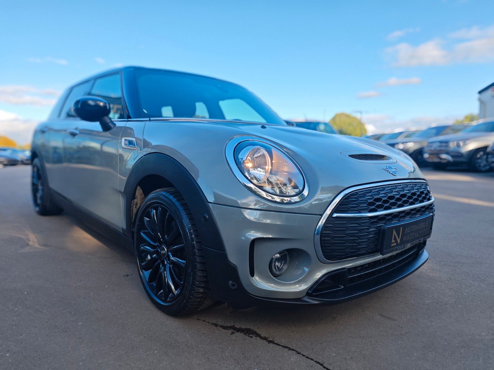 Fahrzeugabbildung MINI COOPER S CLUBMAN*AUT*VOLL-LED*PDC*SHZ*GREY