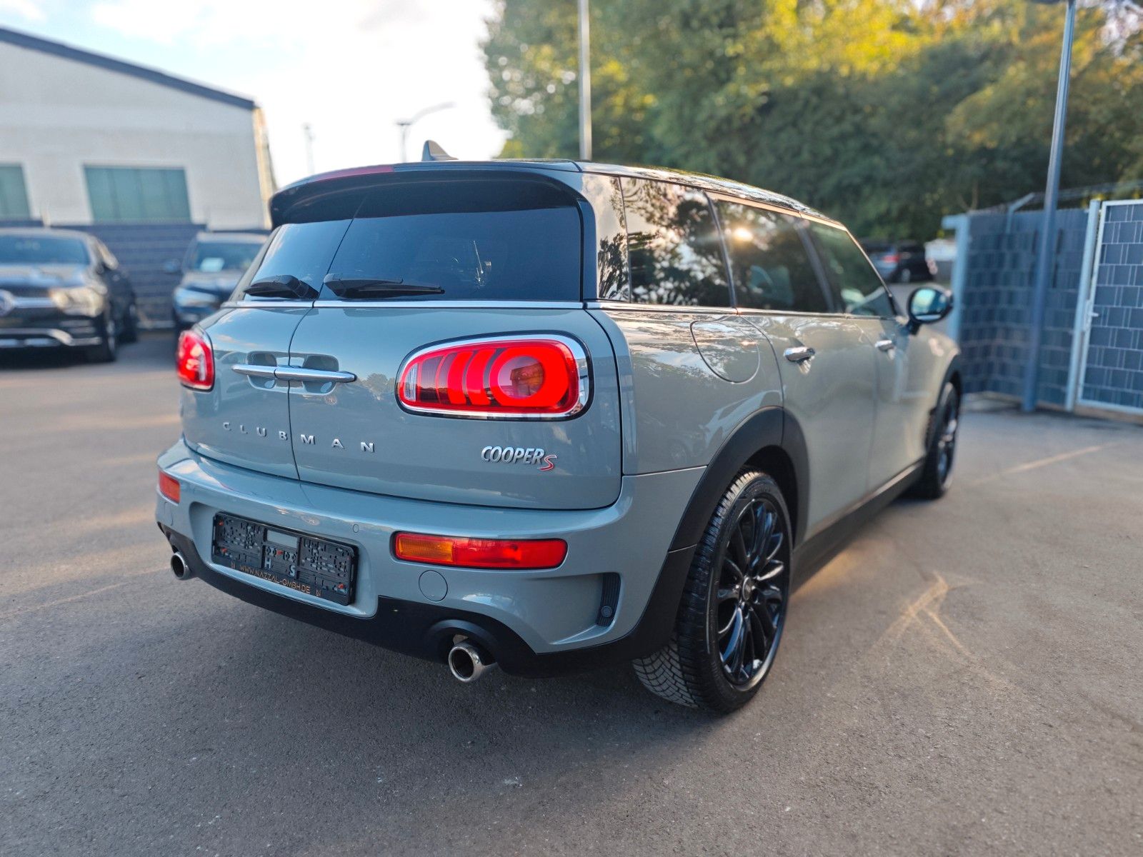 Fahrzeugabbildung MINI COOPER S CLUBMAN*AUT*VOLL-LED*PDC*SHZ*GREY