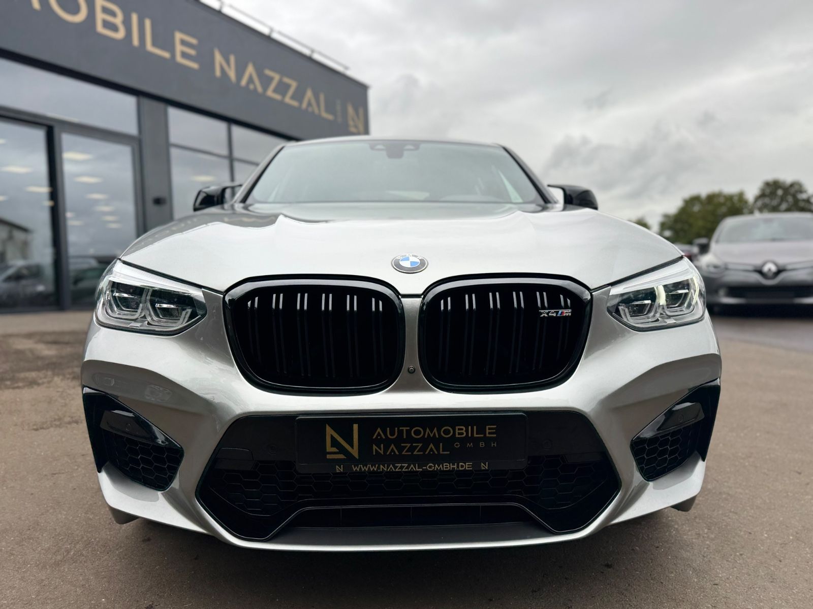 Fahrzeugabbildung BMW X4M COMPETITION*CARBON*360°*21.Z*HEAD-UP*