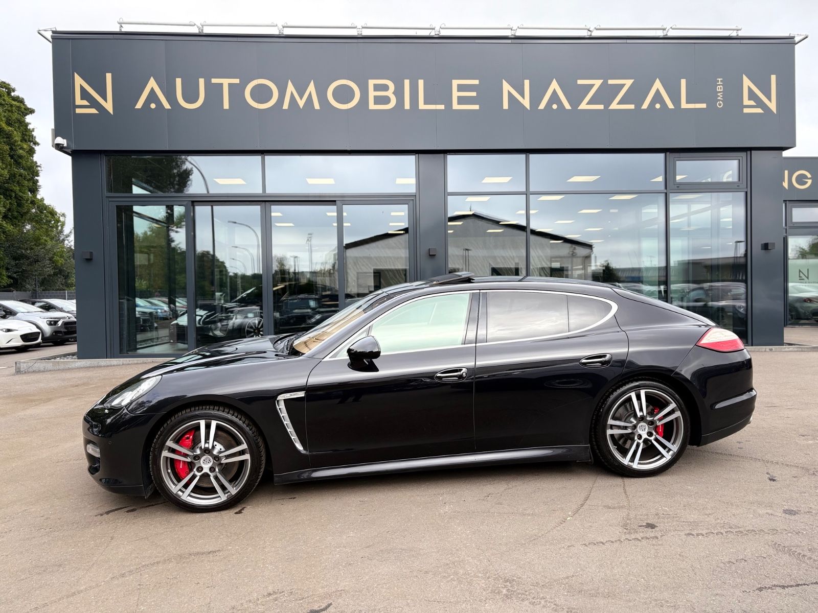 Fahrzeugabbildung Porsche PANAMERA TURBO*LUFT*SPORTABGAS*SPORT CHRONO*