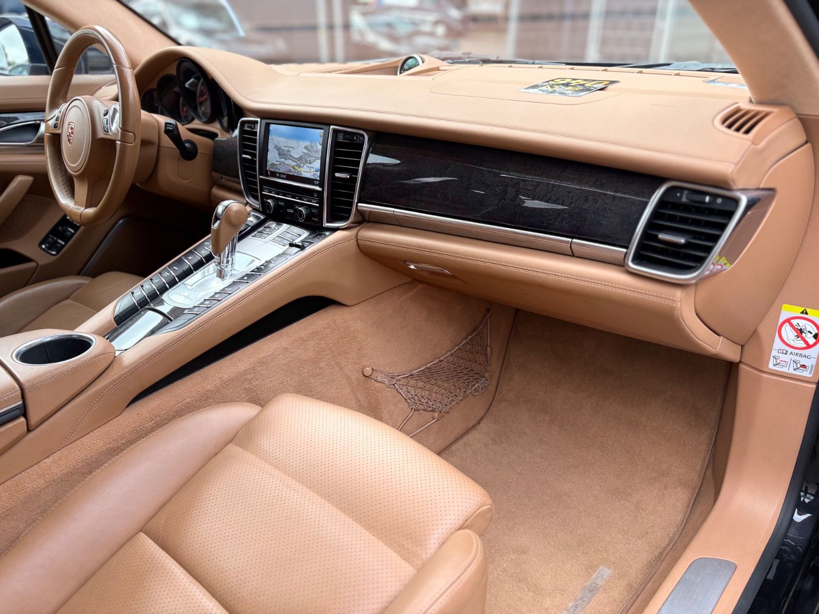 Fahrzeugabbildung Porsche PANAMERA TURBO*LUFT*SPORTABGAS*SPORT CHRONO*