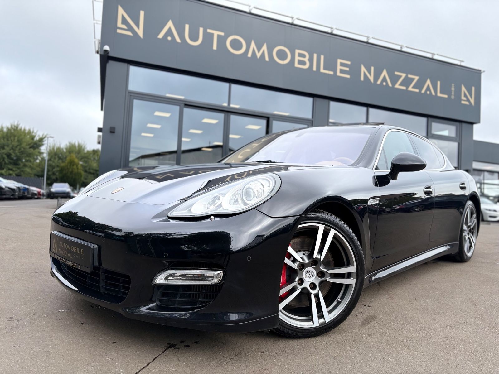 Fahrzeugabbildung Porsche PANAMERA TURBO*LUFT*SPORTABGAS*SPORT CHRONO*