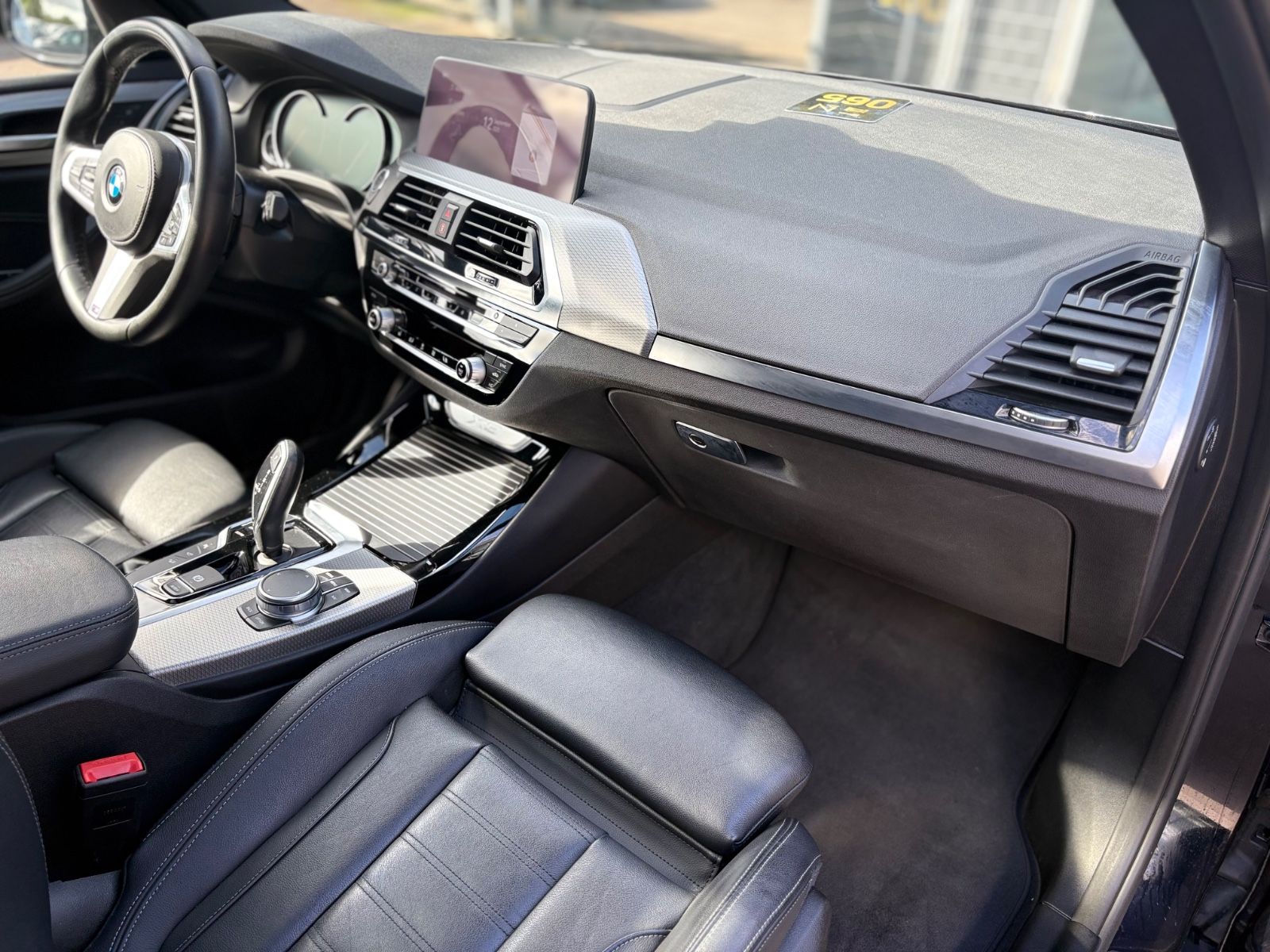 Fahrzeugabbildung BMW X3 xDrive30d M-SPORT*PANORAMA*VOLL-LED*HEAD-UP*