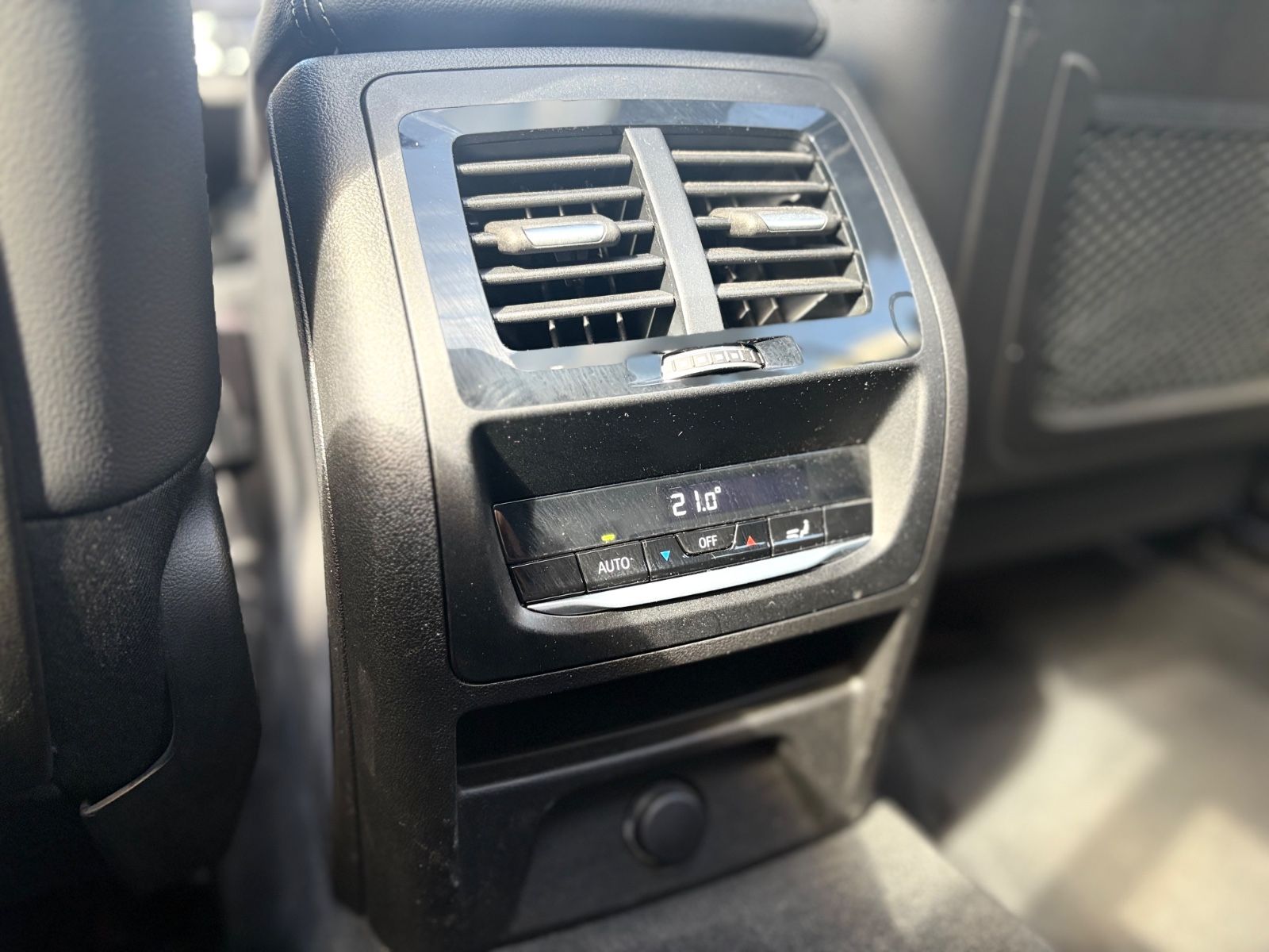 Fahrzeugabbildung BMW X3 xDrive30d M-SPORT*PANORAMA*VOLL-LED*HEAD-UP*