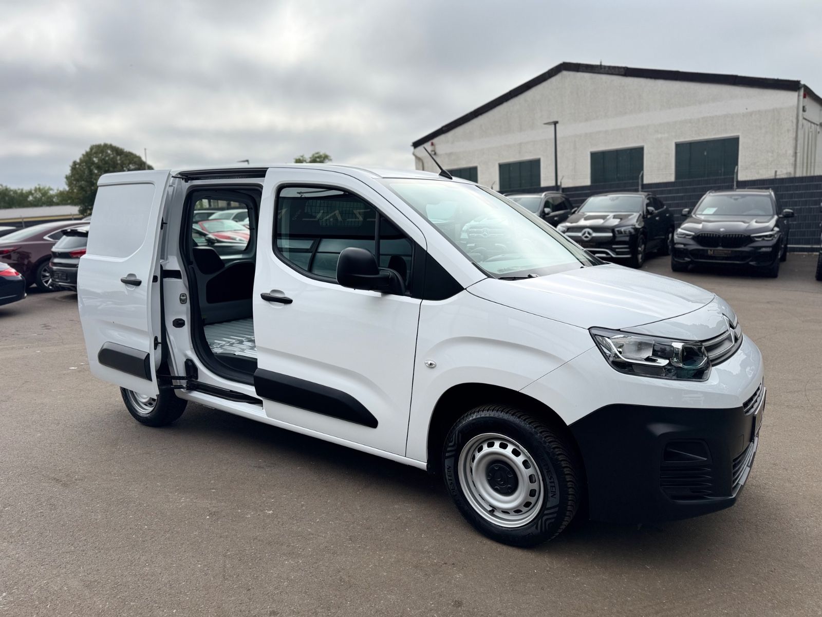 Fahrzeugabbildung Citroën BERLINGO 1.5 HDI*KLIMA*TEMPOMAT*EURO6d*
