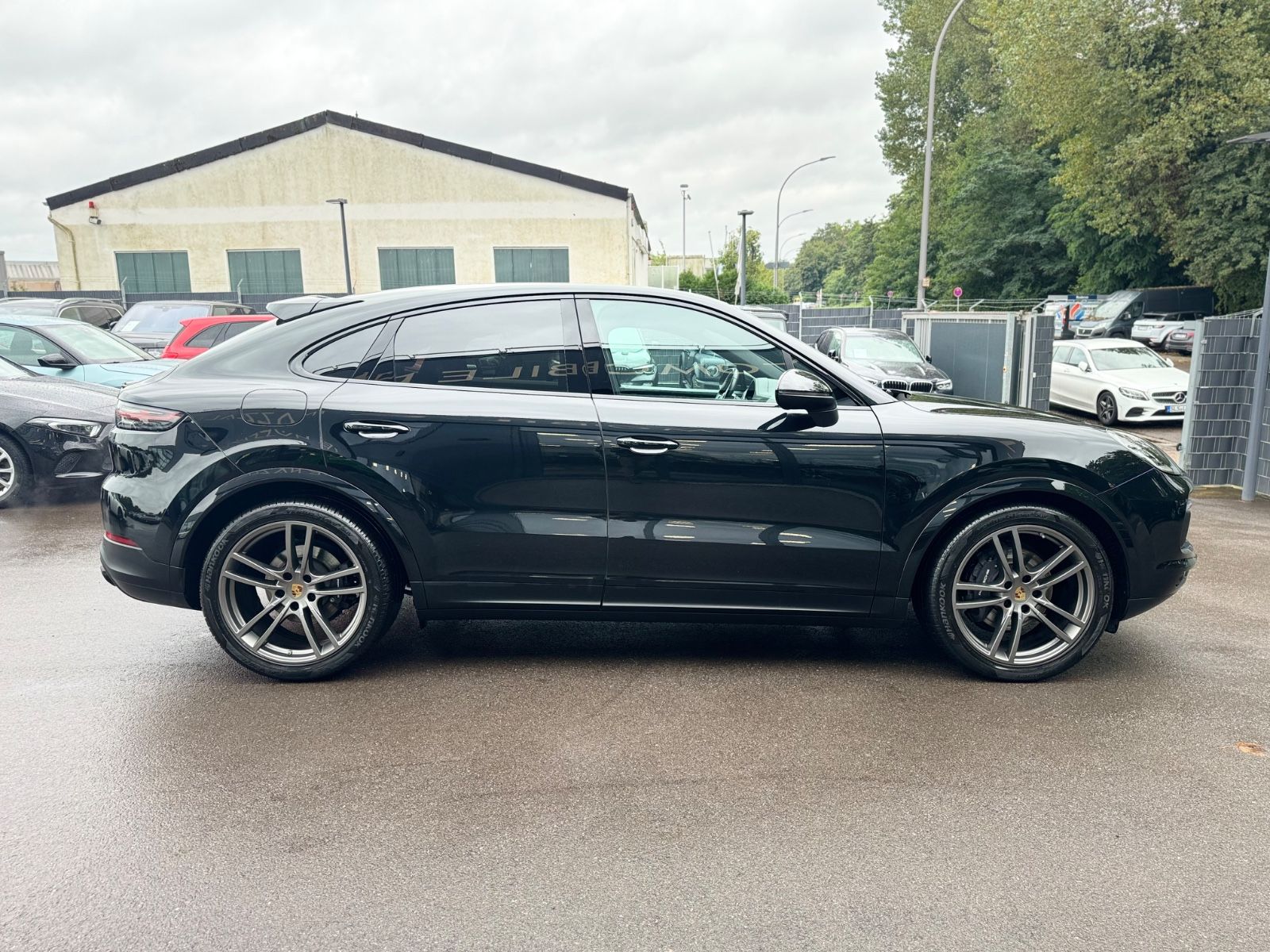 Fahrzeugabbildung Porsche CAYENNE COUPE PLATINIUM EDITION*PANORAMA*21.ZOLL