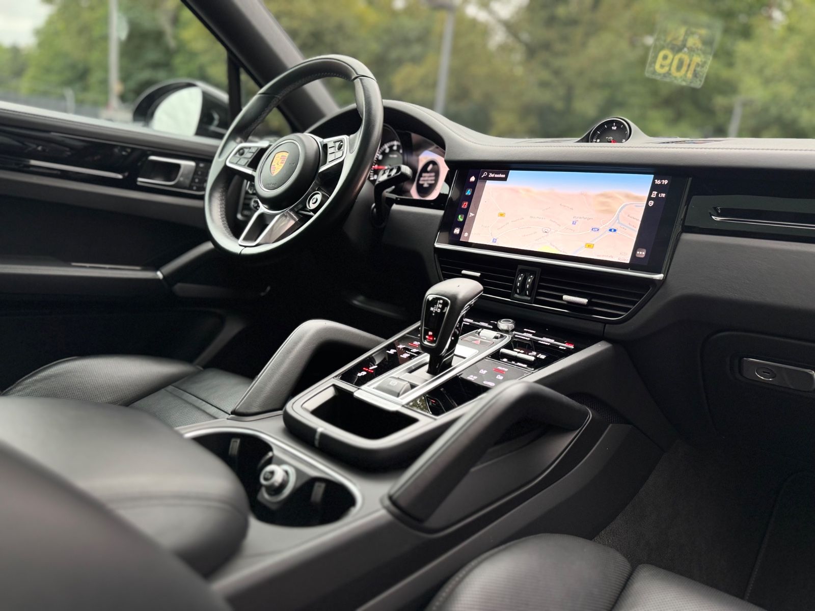 Fahrzeugabbildung Porsche CAYENNE COUPE PLATINIUM EDITION*PANORAMA*21.ZOLL