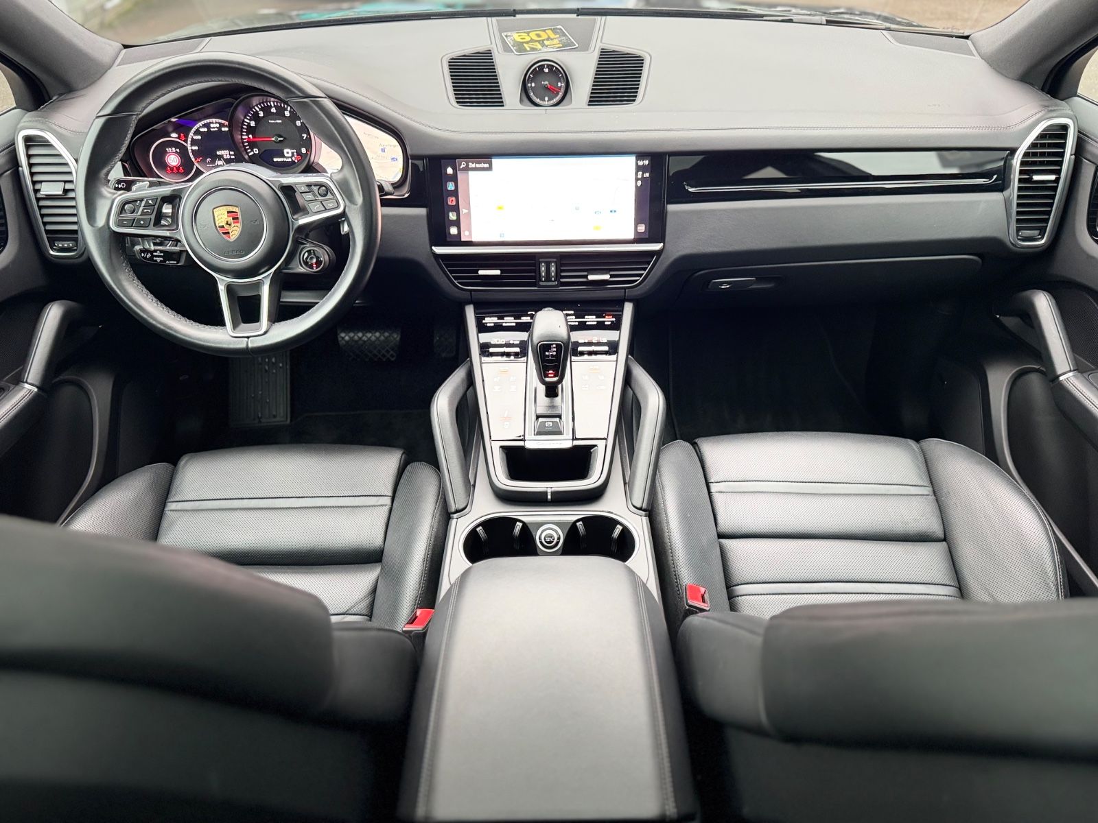 Fahrzeugabbildung Porsche CAYENNE COUPE PLATINIUM EDITION*PANORAMA*21.ZOLL