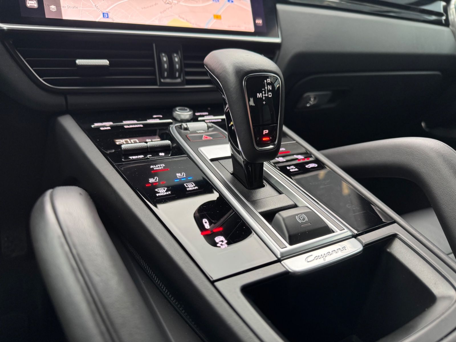 Fahrzeugabbildung Porsche CAYENNE COUPE PLATINIUM EDITION*PANORAMA*21.ZOLL
