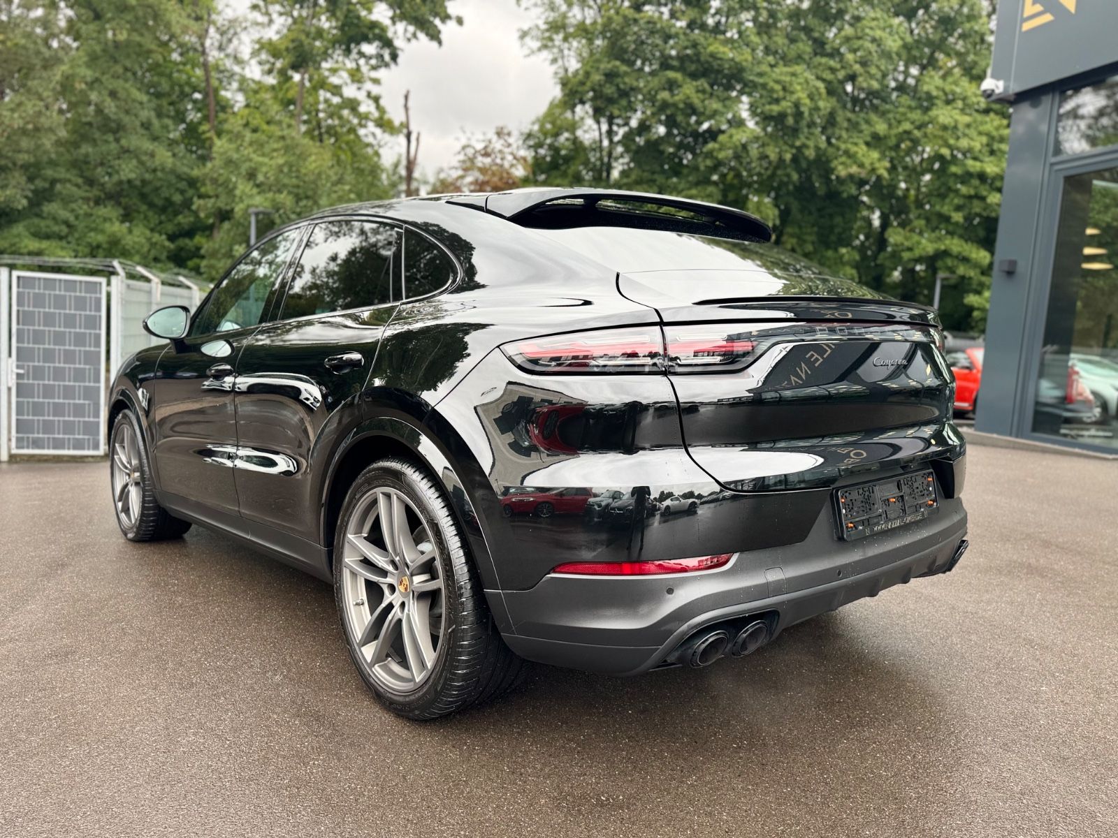 Fahrzeugabbildung Porsche CAYENNE COUPE PLATINIUM EDITION*PANORAMA*21.ZOLL