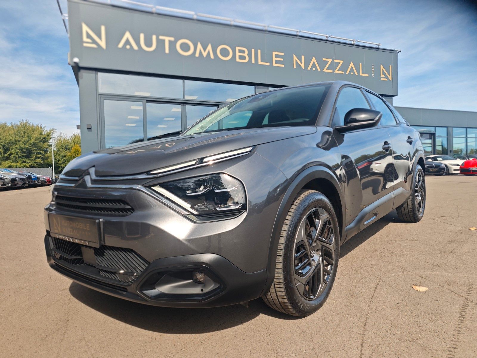 Fahrzeugabbildung Citroën C4 LIM.PLUS*VOLL-LED*NAVI*KAMERA*