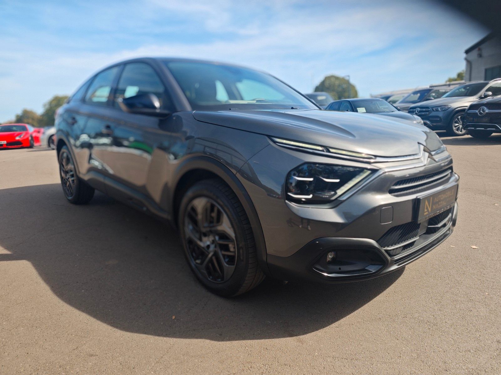 Fahrzeugabbildung Citroën C4 LIM.PLUS*VOLL-LED*NAVI*KAMERA*