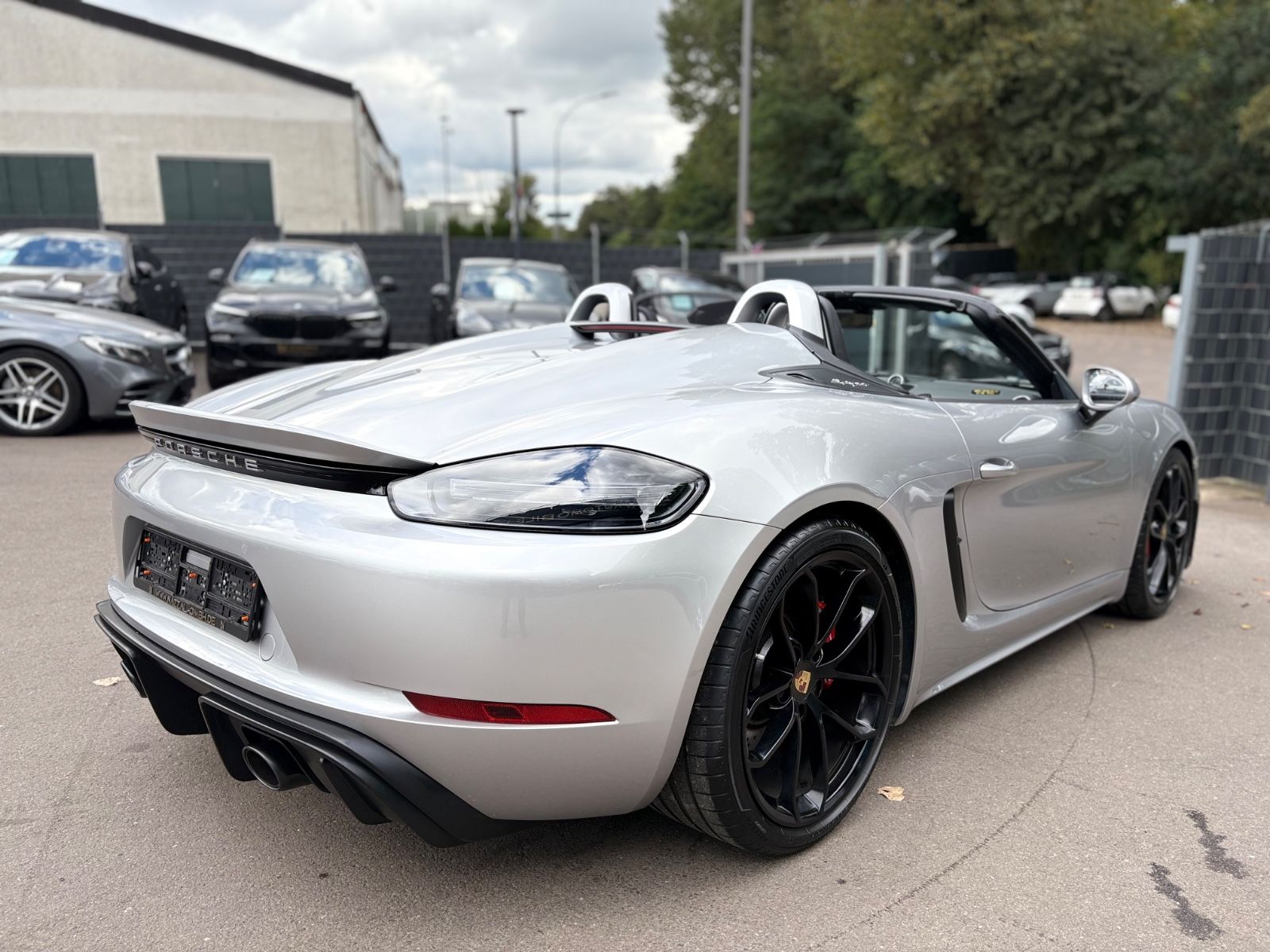 Fahrzeugabbildung Porsche BOXTER SPYDER*SPORT CHRONO*PASM*VOLL-LED*