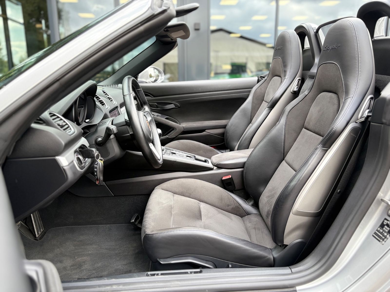 Fahrzeugabbildung Porsche BOXTER SPYDER*SPORT CHRONO*PASM*VOLL-LED*