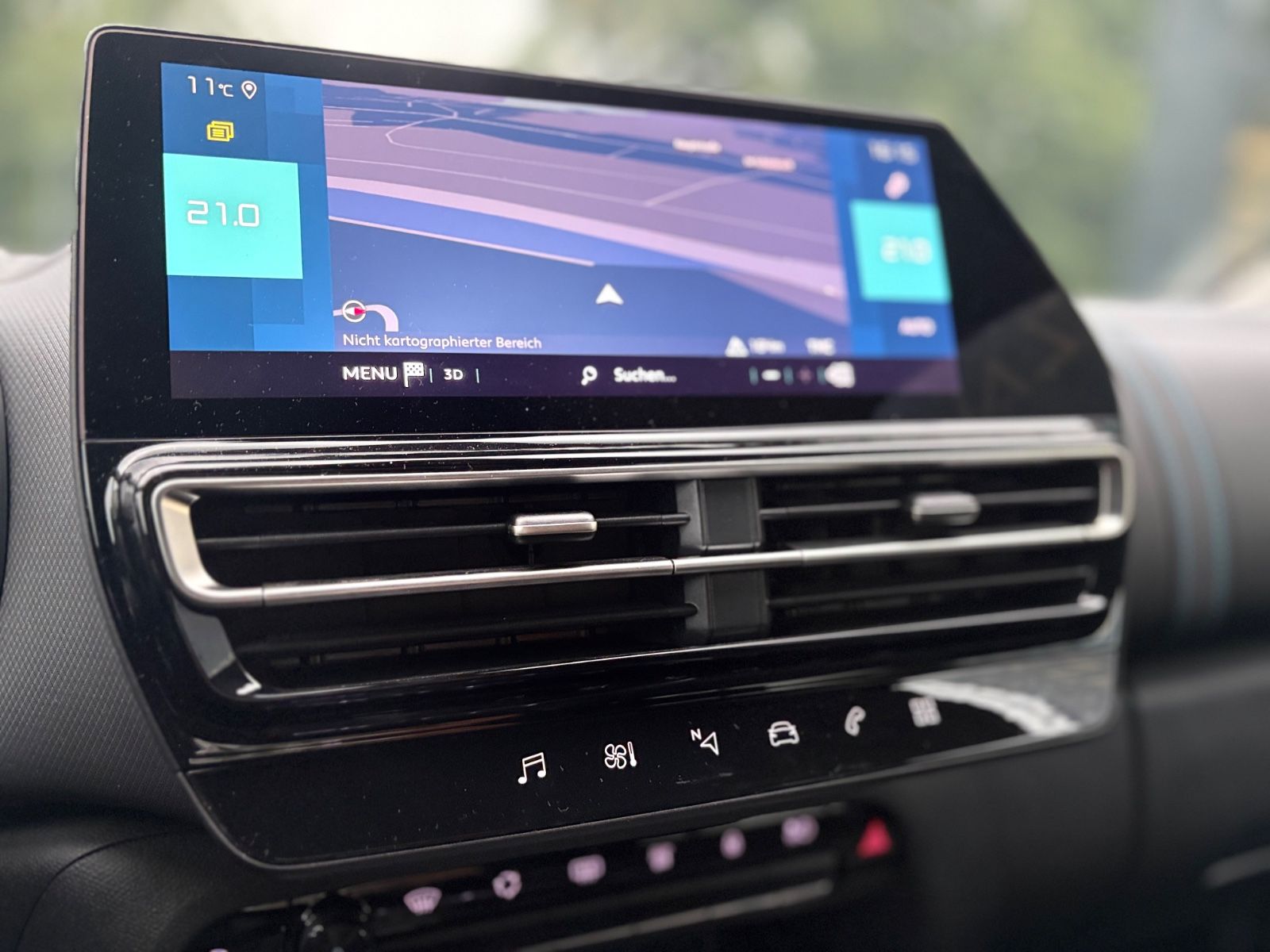 Fahrzeugabbildung Citroën C5 AIRCROSS HYBRID EAT8 PLUS*VOLL-LED*VIRTUELL *