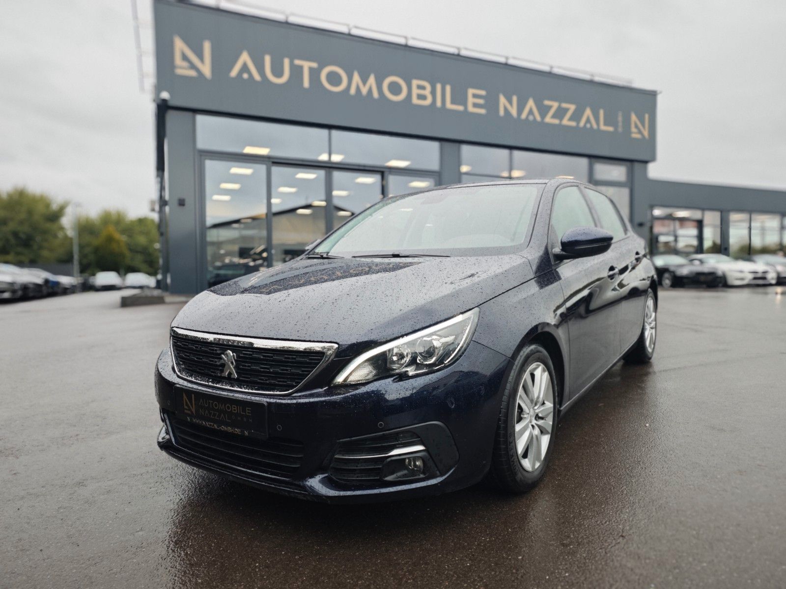 Peugeot 308*PANORAMA* NAVI*PDC*FACELIFT*KLIMAAUTOMATIK*