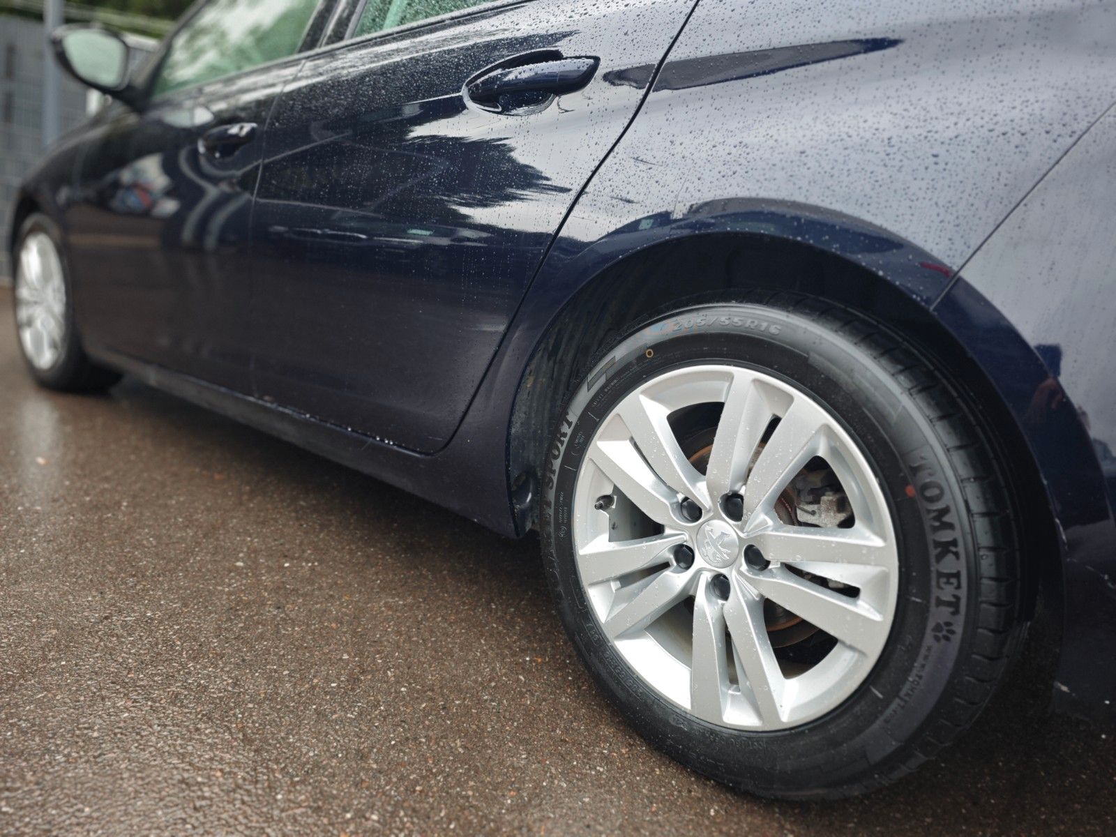 Fahrzeugabbildung Peugeot 308*PANORAMA* NAVI*PDC*FACELIFT*KLIMAAUTOMATIK*