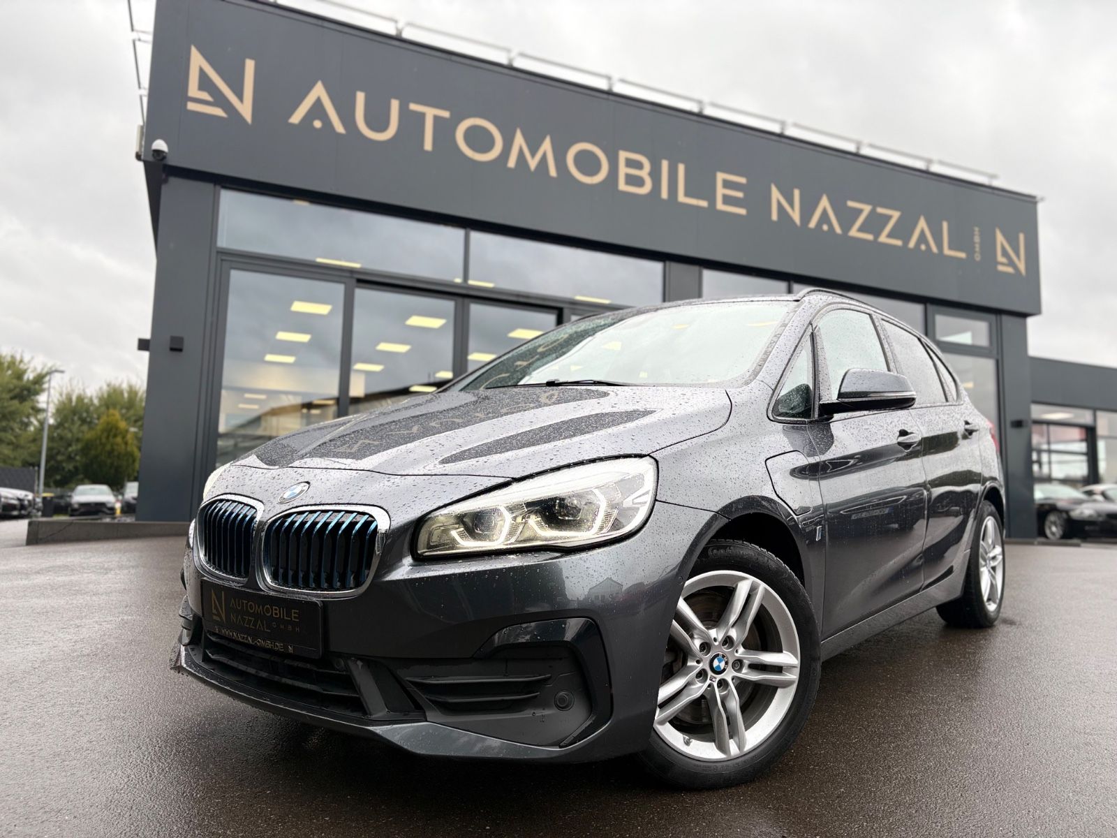 Fahrzeugabbildung BMW 225 XE ACTIVE TOURER ADVANTAGE *NAVI*KAMERA*