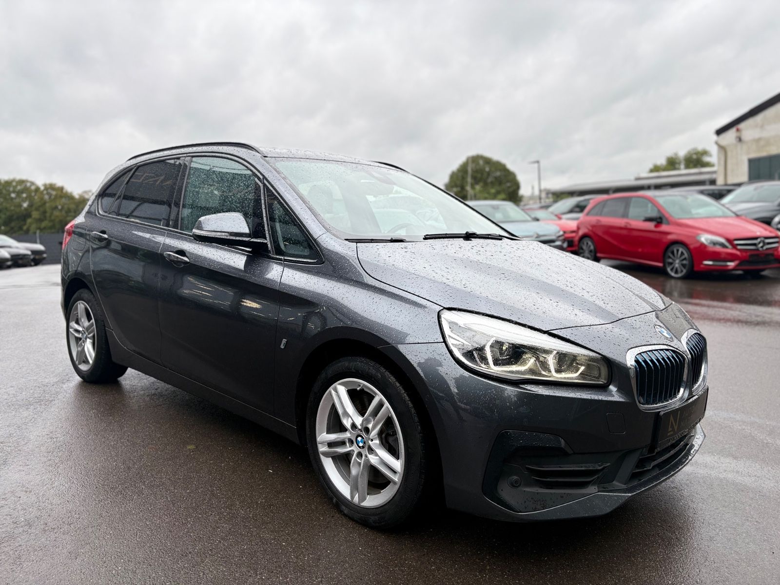 Fahrzeugabbildung BMW 225 XE ACTIVE TOURER ADVANTAGE *NAVI*KAMERA*