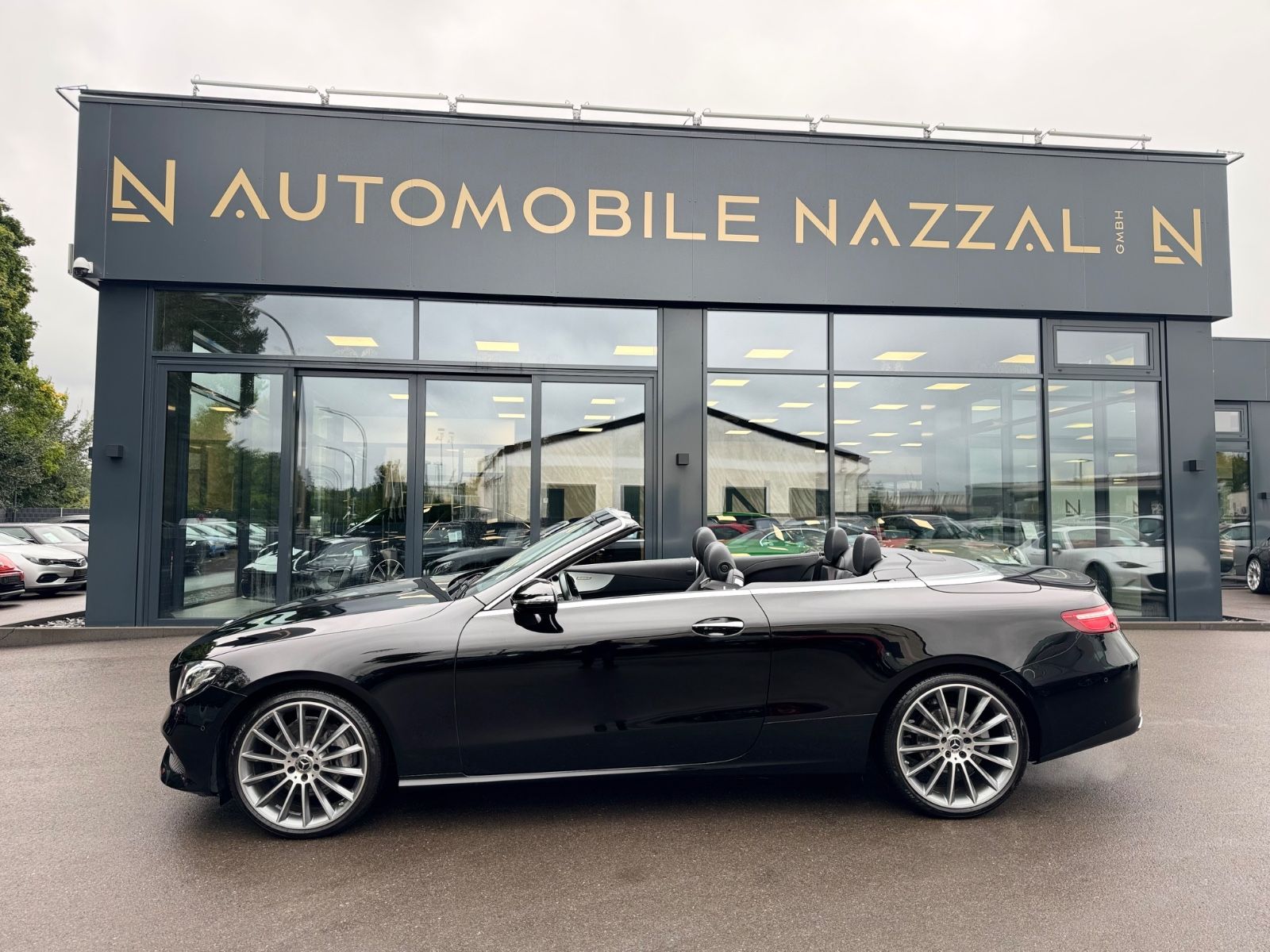 Fahrzeugabbildung Mercedes-Benz E 200 CABRIO*AMG 20ZOLL*WIDESCREEN*