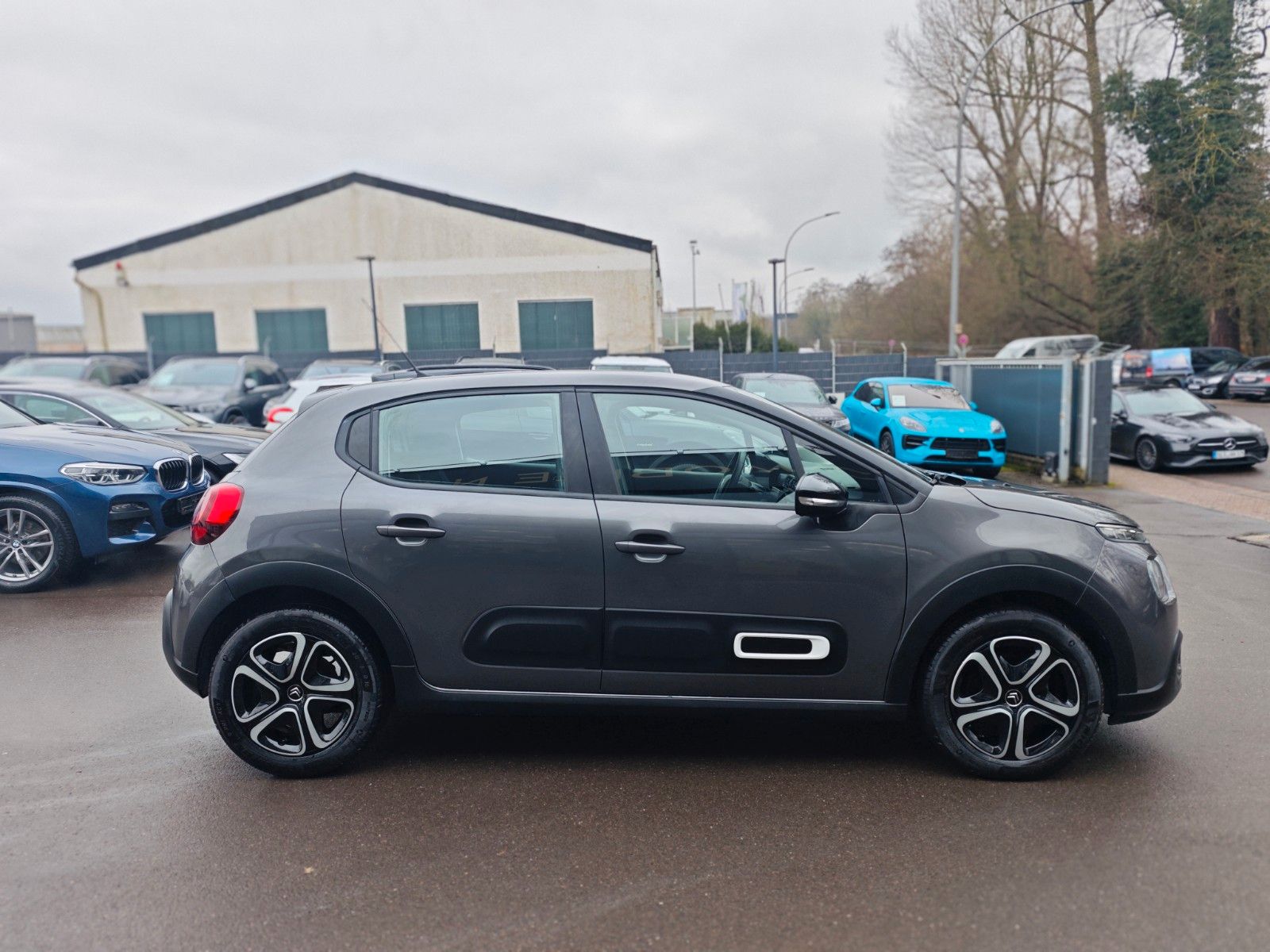 Fahrzeugabbildung Citroën C3 BLUE HDI  STOP&START MAX*LED*1.HAND*