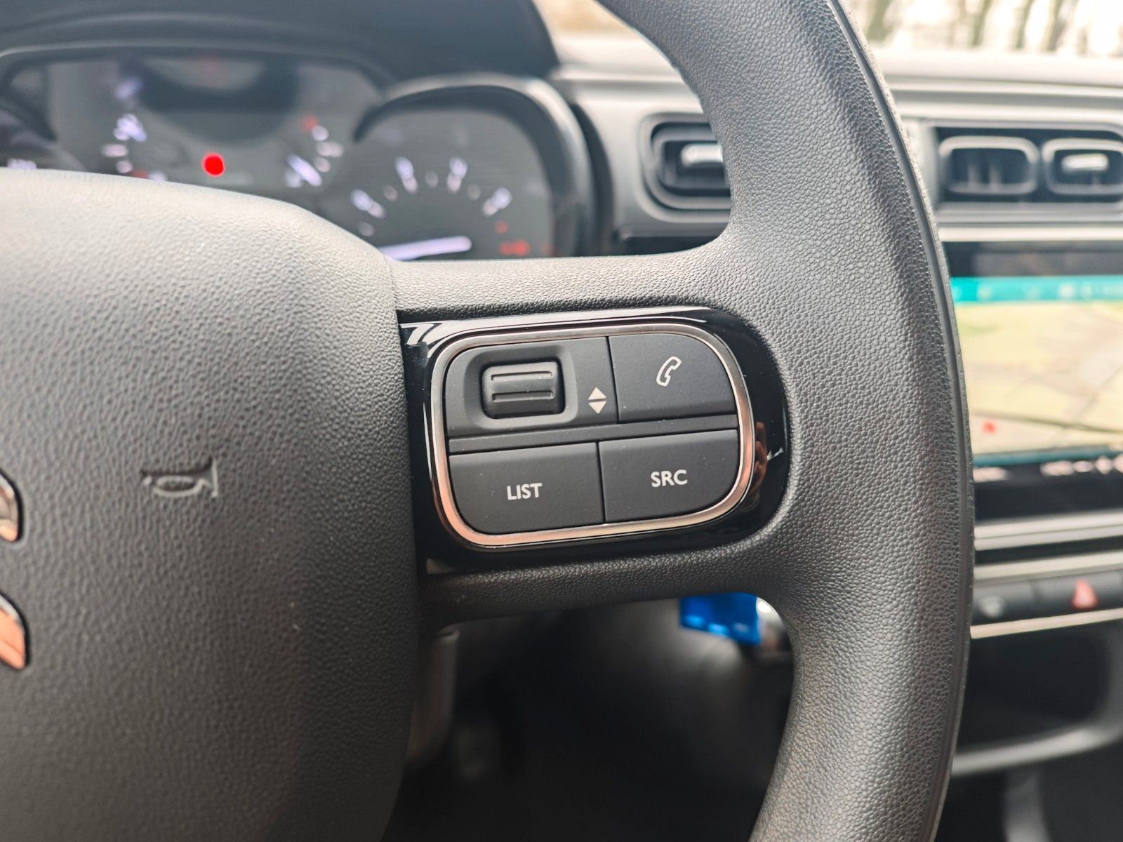 Fahrzeugabbildung Citroën C3 BLUE HDI  STOP&START MAX*LED*1.HAND*