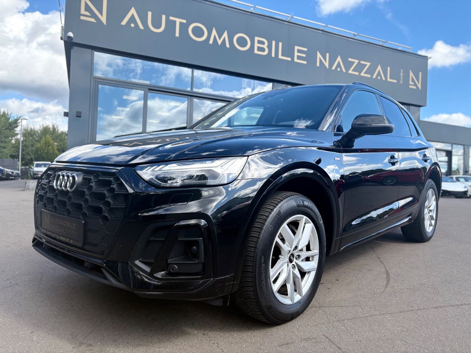Fahrzeugabbildung Audi Q5 50TFSIe PLUG-IN QUATTRO*S-LINE*B&O*MATRIX*