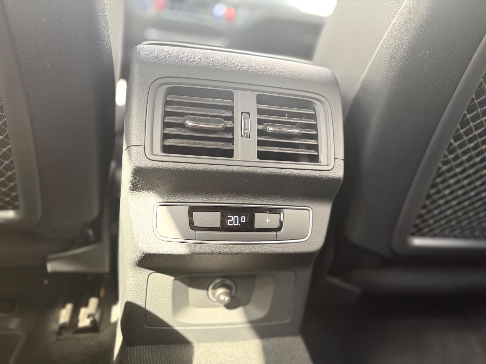 Fahrzeugabbildung Audi Q5 50TFSIe PLUG-IN QUATTRO*S-LINE*B&O*MATRIX*